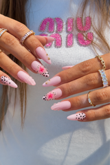 nail art fleur rose avec pate 3D clear lounails