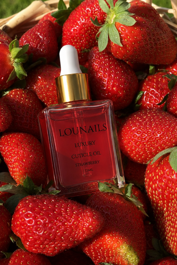 Huile cuticule Lounails à la fraise avec des paillettes