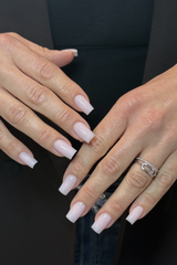 Builder gel n°16 et crystal top LOUNAILS — rendu nude rose pâle glossy sur ongles longs carrés