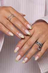 
Builder gel n°16 LOUNAILS. French manucure nail art abeille jaune- gel polish 64 -pois marron - gel polish 59- sur ongles longs en amande
